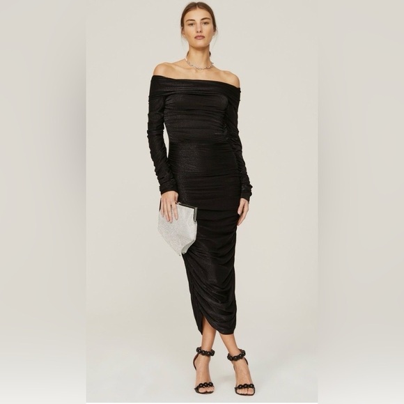 Bronx and Banco Dresses & Skirts - Bronx & Banco Amara Ruched Long Sleeve Off the Shoulder Midi Dress Black M